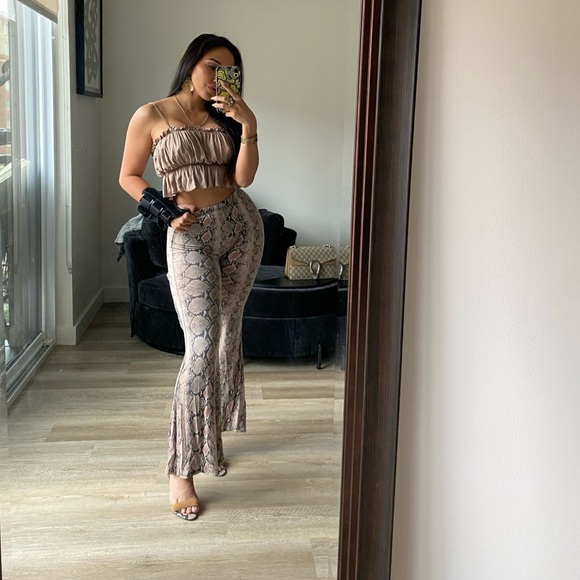 Meet your Posher, Kaori - Picture 2 of 8